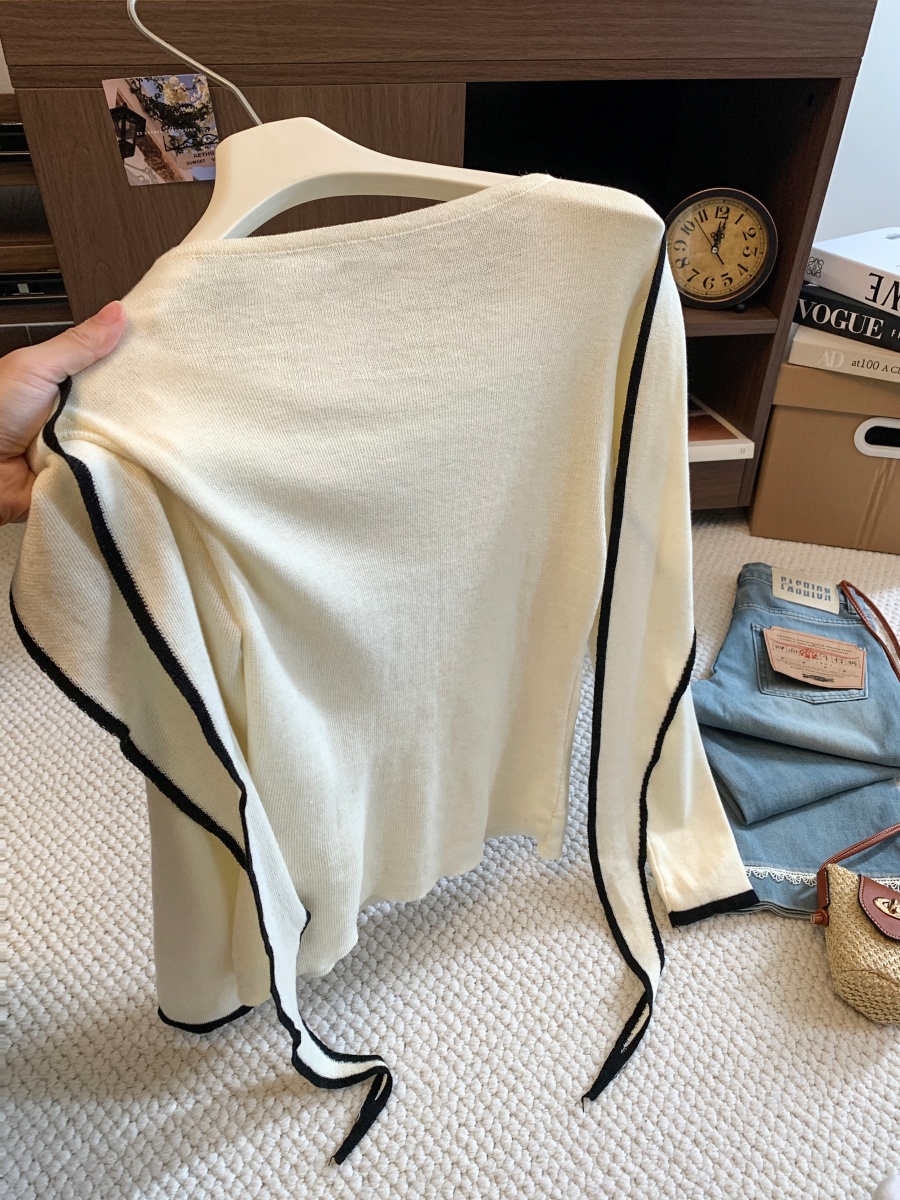 2026 Autumn French Elegant High-End Color-Block Irregular Cape Shawl Knit Sweater for Women - Image 4