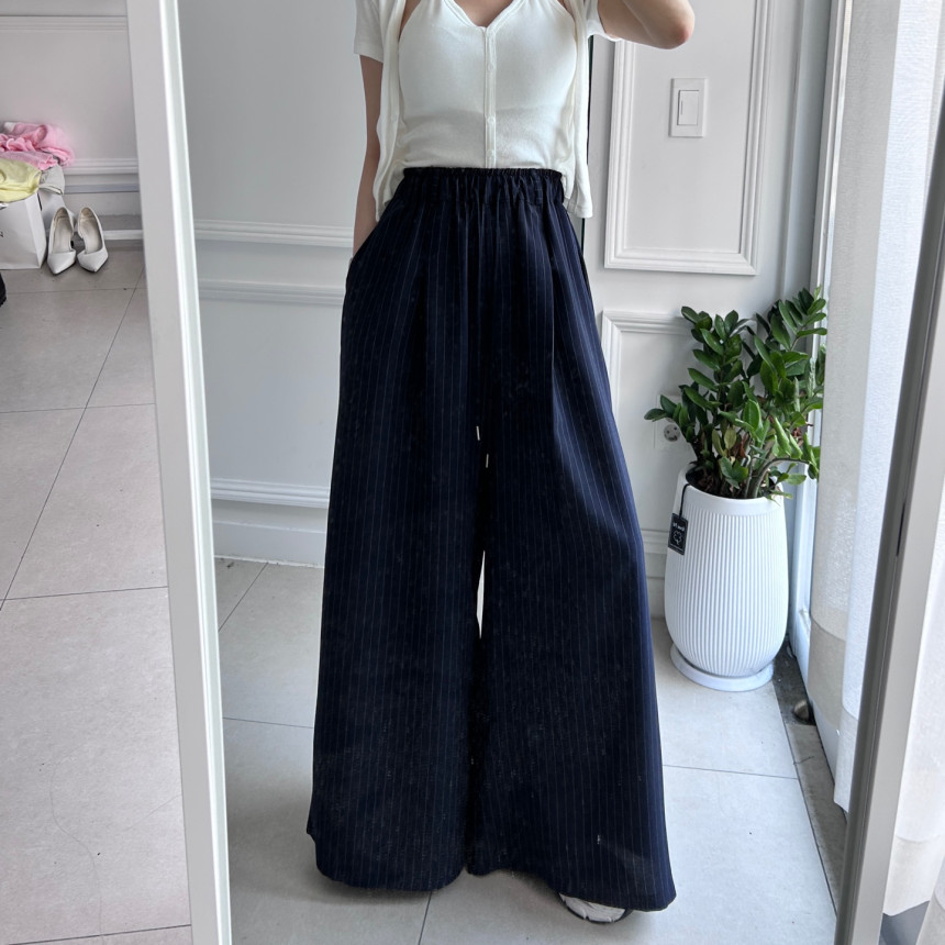 Korean Chic High-Waist Wide-Leg Striped Casual Pants Skirt for Women