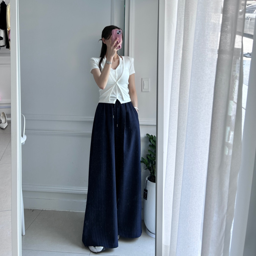 Korean Chic French-Style High-Waist Wide-Leg Striped Casual Skirt Pants - Image 3